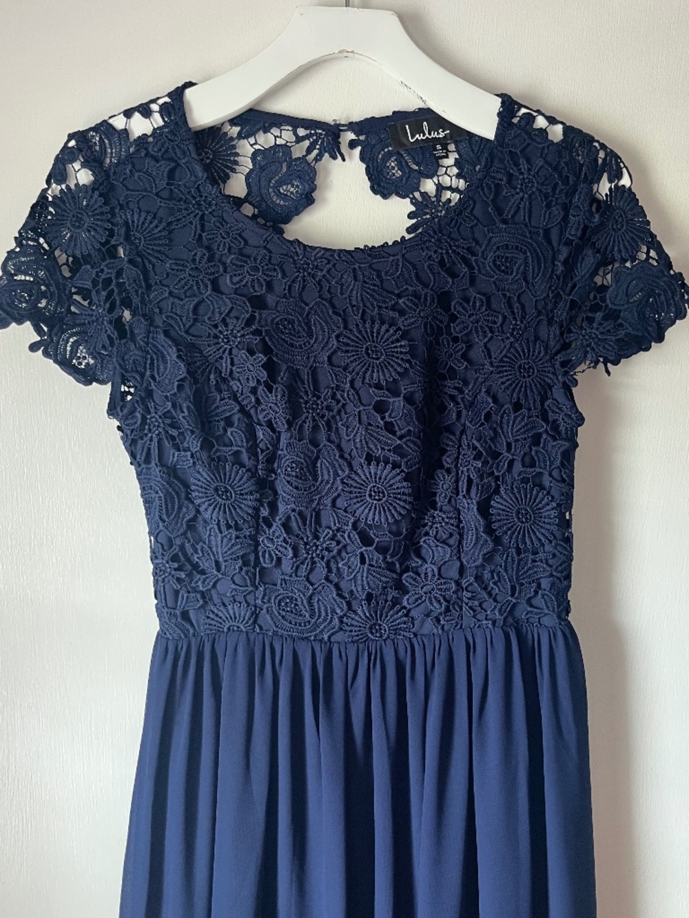 LULUs Blue open back